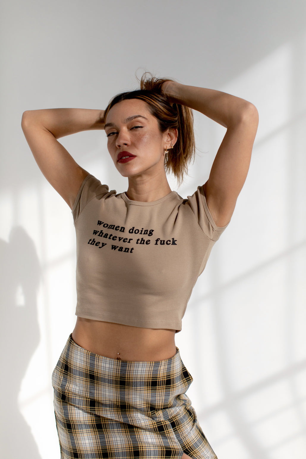 Women Doing 90's Baby Crop Tee